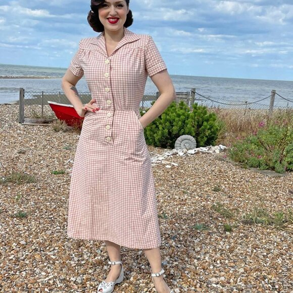 Vivien of Holloway 1940s Style Plaid Pink & Cream Gingham Button Tea Dress